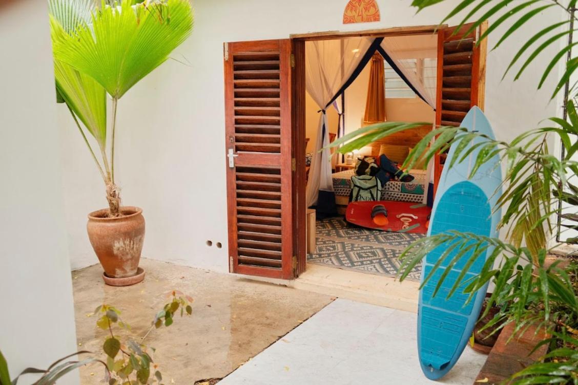 Salty'S Kitesurf Village Kilifi Exterior photo